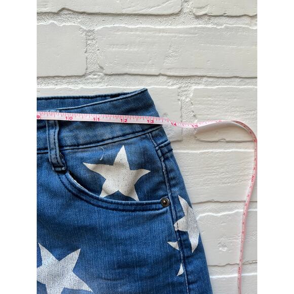 True Gypsy Star Print Light Wash Denim Cut Off Shorts- sz 7 juniors - Picture 4 of 7